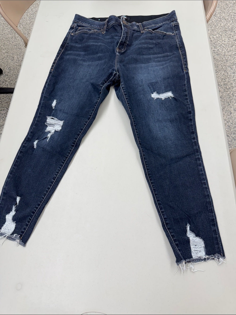 LuLaRoe Dark Blue Denim Distressed Skinny Blue Jeans with elastic tummy control